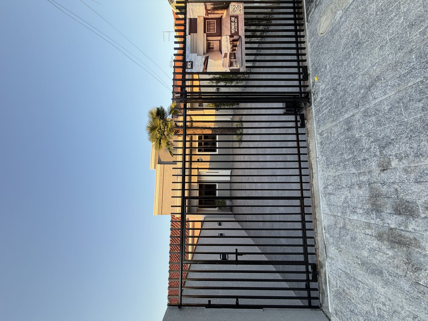 Portão e entrada